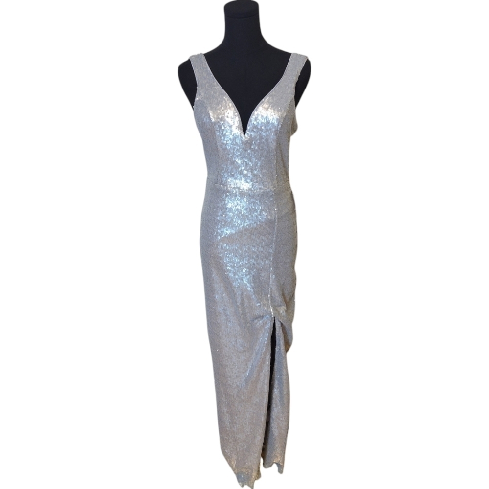 NWT Venus Silver Sequin Sleeveless Long Dress Size Small‎